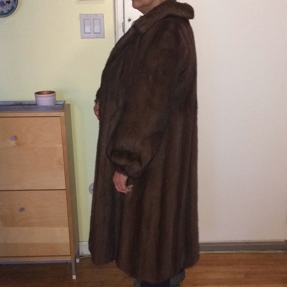 Vintage mink coat ❤️HP❤️ - Picture 3 of 16